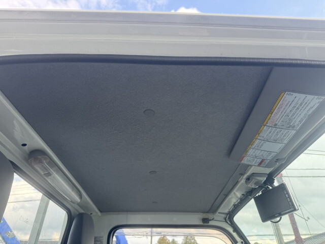 いすゞエルフ平ボディ小型（2t・3t）[写真32]