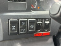 いすゞエルフ平ボディ小型（2t・3t）[写真37]