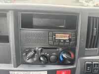 いすゞエルフ平ボディ小型（2t・3t）[写真38]