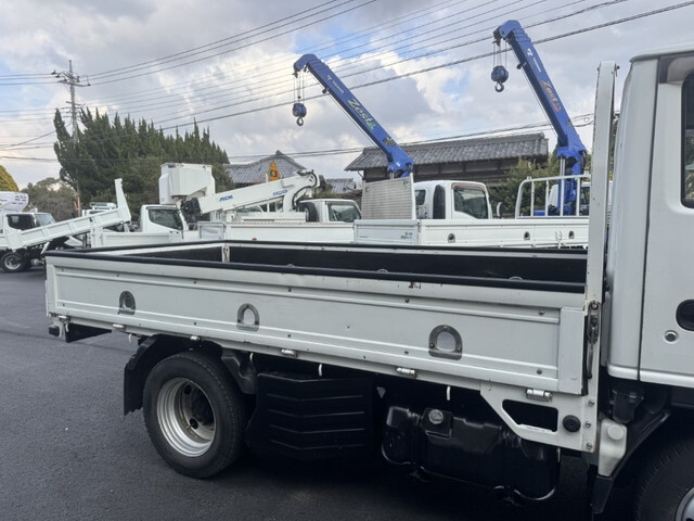 いすゞエルフ平ボディ小型（2t・3t）[写真05]