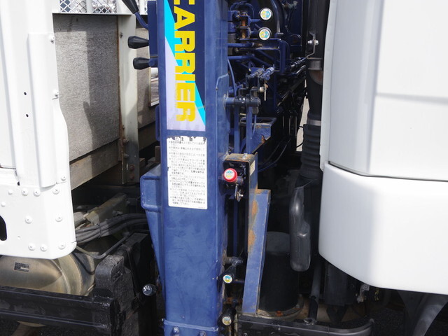 三菱ふそうファイターセルフローダー増トン（6t・8t）[写真14]