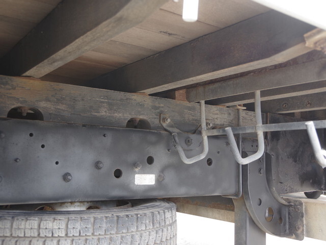 三菱ふそうファイターセルフローダー増トン（6t・8t）[写真06]