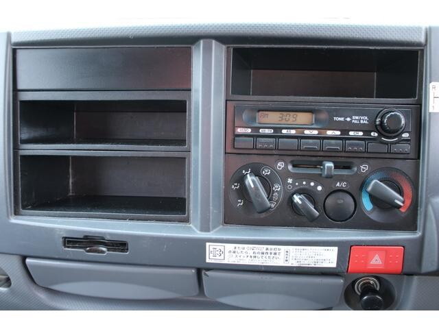 いすゞエルフパッカー車（塵芥車）小型（2t・3t）[写真34]