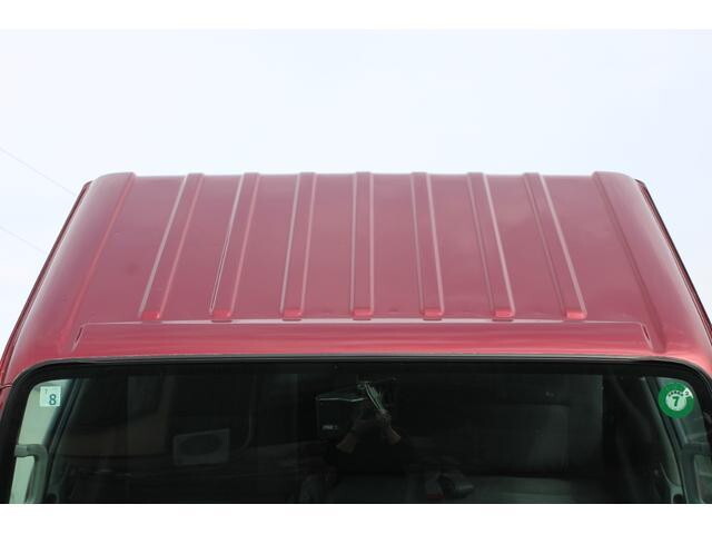 いすゞエルフパッカー車（塵芥車）小型（2t・3t）[写真09]