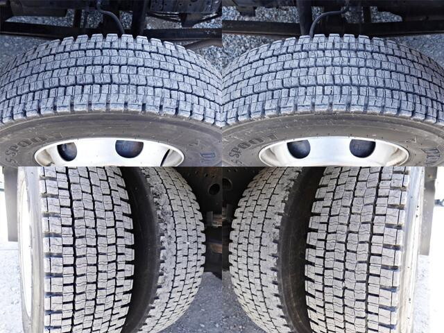 三菱ふそうファイター平ボディ中型（4t）[写真14]