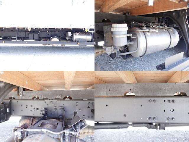 三菱ふそうファイター平ボディ中型（4t）[写真18]