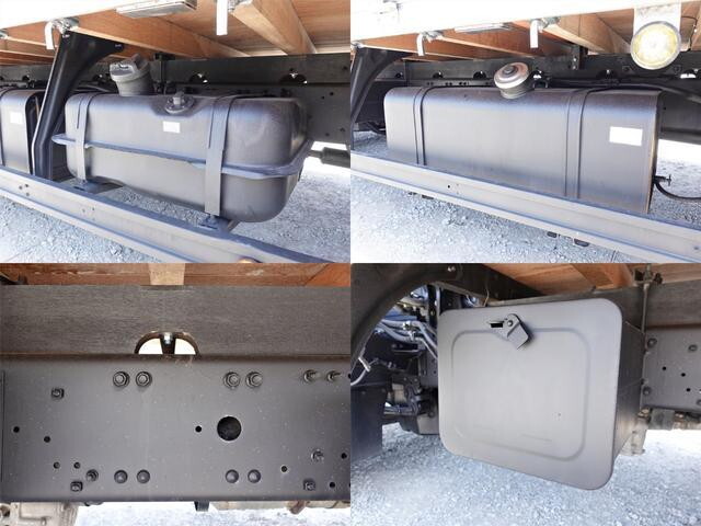 三菱ふそうファイター平ボディ中型（4t）[写真20]