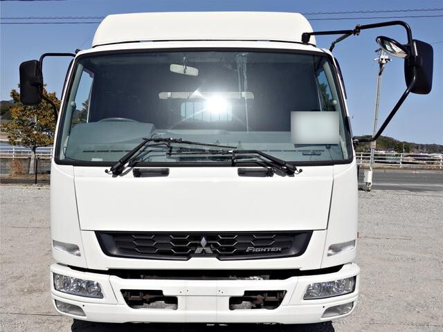 三菱ふそうファイター平ボディ中型（4t）[写真03]