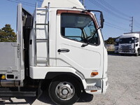 三菱ふそうファイター平ボディ中型（4t）[写真05]