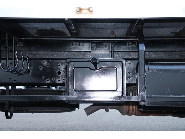 日野デュトロアルミウイング小型（2t・3t）[写真33]