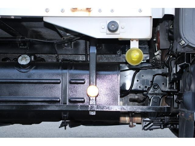 日野デュトロアルミウイング小型（2t・3t）[写真34]