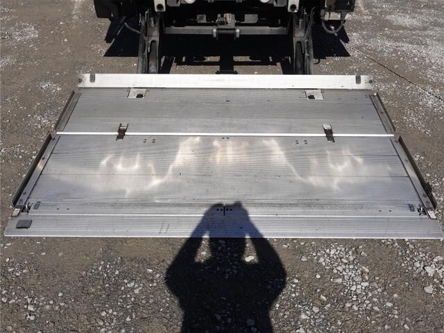 三菱ふそうファイター冷凍車（冷蔵車）増トン（6t・8t）[写真13]