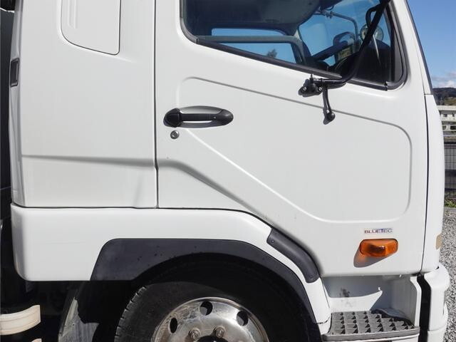 三菱ふそうファイター冷凍車（冷蔵車）増トン（6t・8t）[写真05]