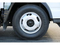 三菱ふそうキャンター平ボディ小型（2t・3t）[写真29]