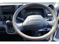 三菱ふそうキャンター平ボディ小型（2t・3t）[写真32]