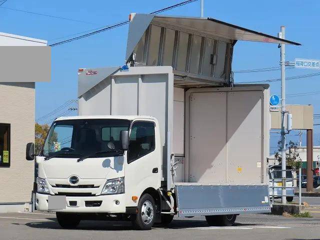 日野デュトロアルミウイング2025年(令和7年)2KG-XZU712M