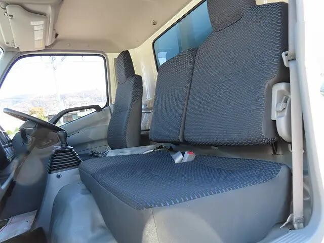 日野デュトロアルミウイング小型（2t・3t）[写真10]