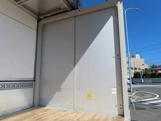 日野デュトロアルミウイング小型（2t・3t）[写真29]