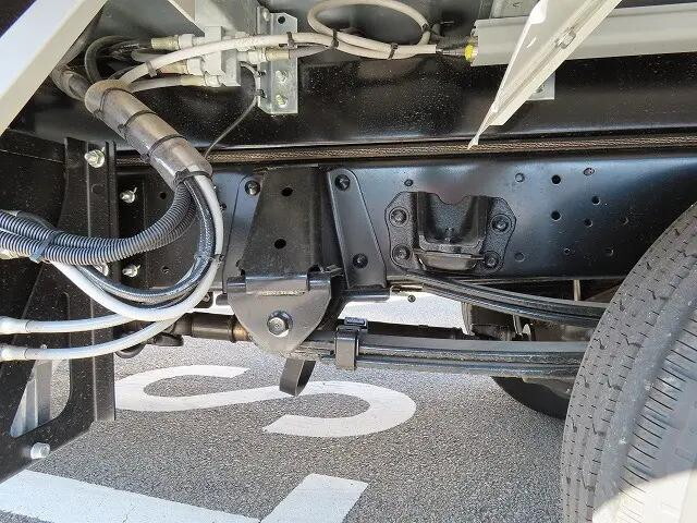 日野デュトロアルミウイング小型（2t・3t）[写真38]