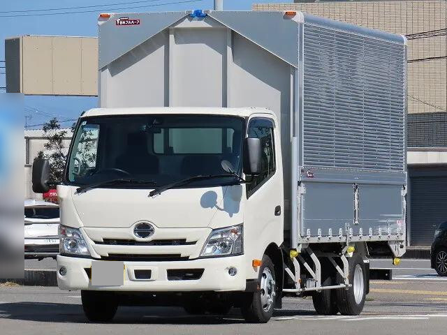 日野デュトロアルミウイング小型（2t・3t）[写真04]