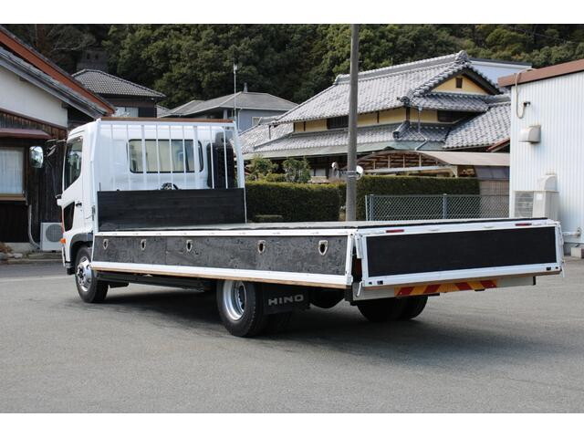 日野レンジャー平ボディ中型（4t）[写真12]