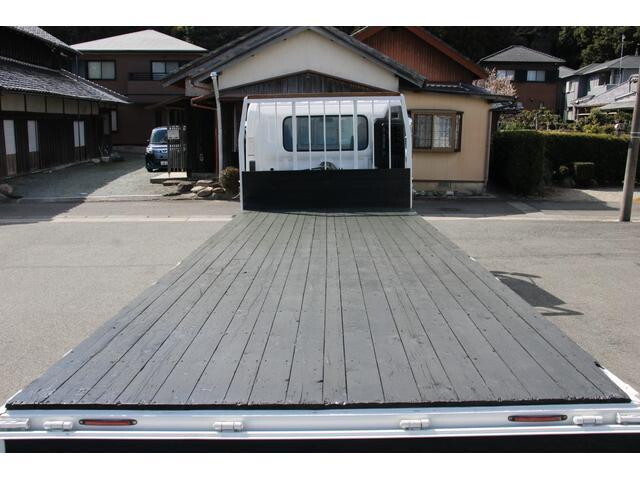 日野レンジャー平ボディ中型（4t）[写真14]