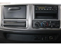 日野レンジャー平ボディ中型（4t）[写真30]