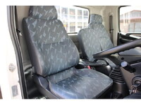 日野レンジャー平ボディ中型（4t）[写真38]