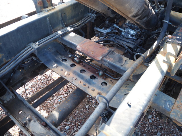 いすゞフォワードコンテナ専用車中型（4t）[写真19]