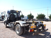 いすゞフォワードコンテナ専用車中型（4t）[写真02]