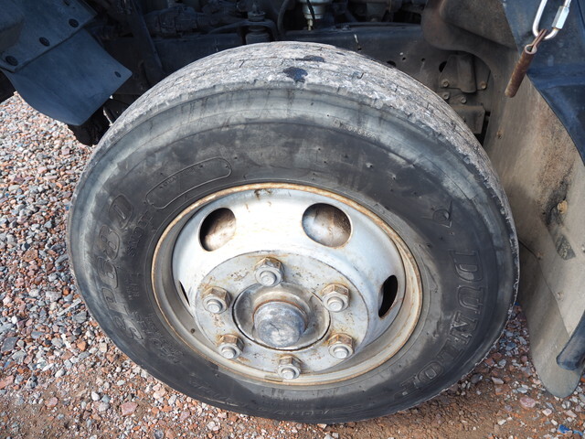 いすゞフォワードコンテナ専用車中型（4t）[写真30]