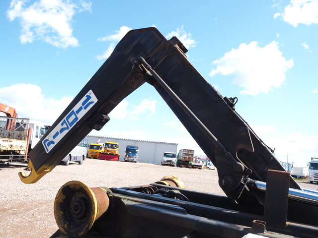 いすゞフォワードコンテナ専用車中型（4t）[写真08]