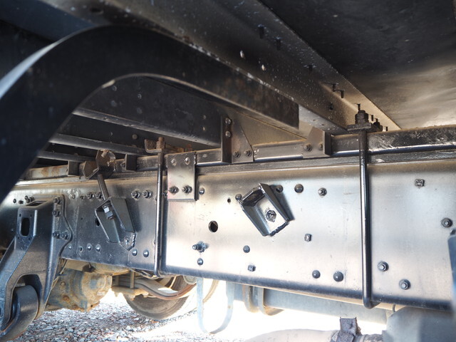 三菱ふそうスーパーグレートアルミブロック大型（10t）[写真13]