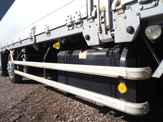 三菱ふそうスーパーグレートアルミブロック大型（10t）[写真19]