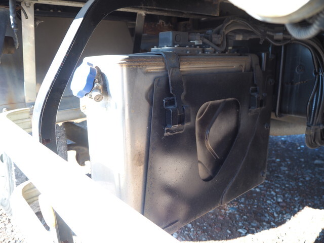 三菱ふそうスーパーグレートアルミブロック大型（10t）[写真22]