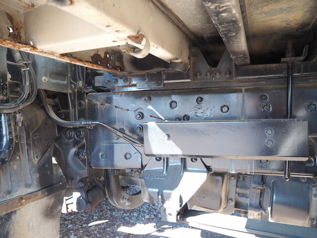 三菱ふそうスーパーグレートアルミブロック大型（10t）[写真23]