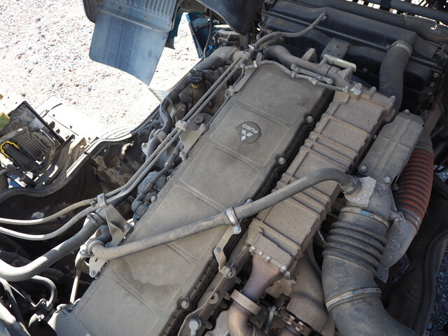 三菱ふそうスーパーグレートアルミブロック大型（10t）[写真25]