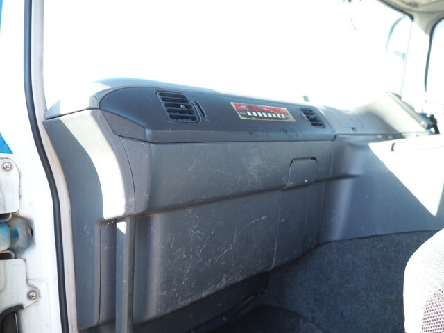 三菱ふそうスーパーグレートアルミブロック大型（10t）[写真31]