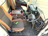 日野レンジャー冷凍車（冷蔵車）中型（4t）[写真30]