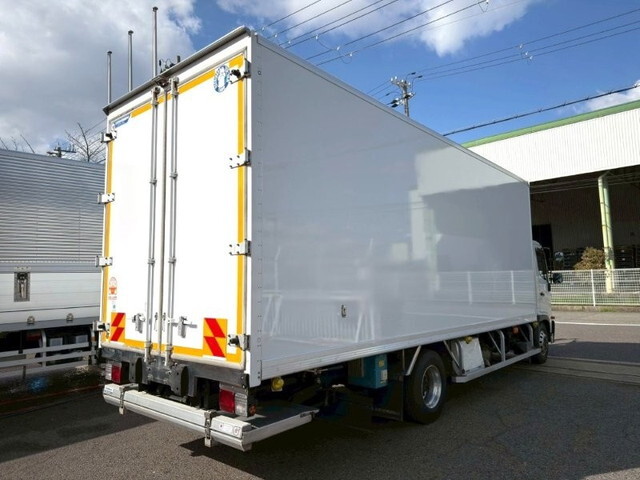 日野レンジャー冷凍車（冷蔵車）中型（4t）[写真04]