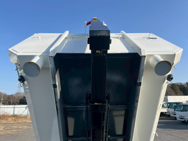 日野デュトロコンテナ専用車小型（2t・3t）[写真39]