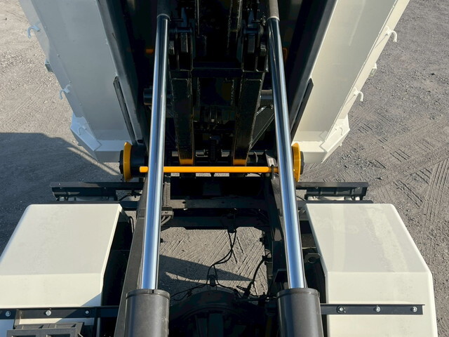 日野デュトロコンテナ専用車小型（2t・3t）[写真40]