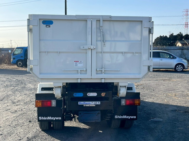 日野デュトロコンテナ専用車小型（2t・3t）[写真08]