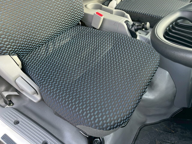 日野デュトロアルミウイング小型（2t・3t）[写真27]