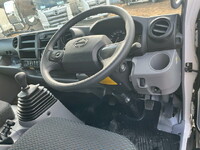 日野デュトロアルミウイング小型（2t・3t）[写真30]