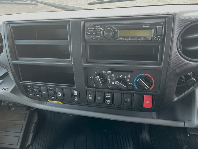 日野デュトロアルミウイング小型（2t・3t）[写真30]