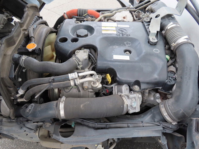 いすゞエルフ冷凍車（冷蔵車）小型（2t・3t）[写真16]