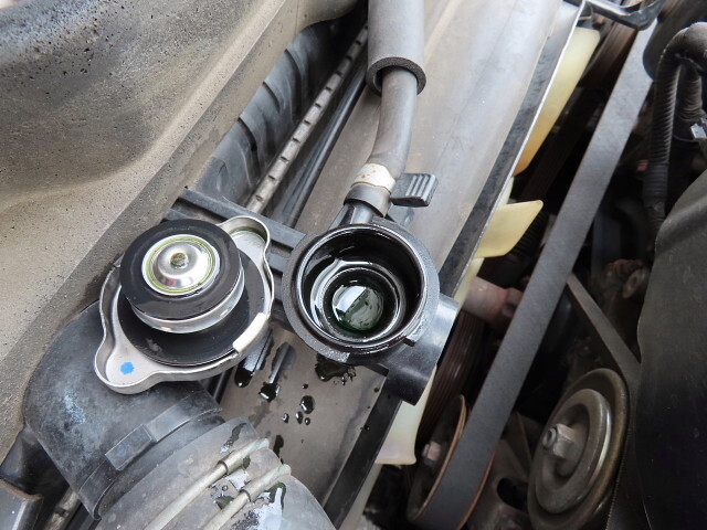 いすゞエルフ冷凍車（冷蔵車）小型（2t・3t）[写真19]