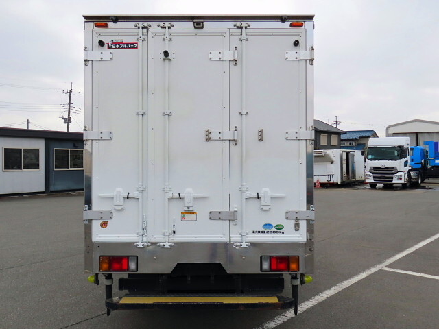 いすゞエルフ冷凍車（冷蔵車）小型（2t・3t）[写真05]