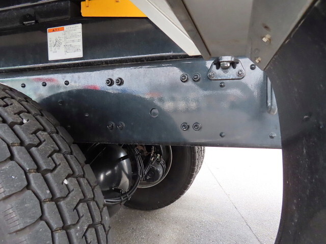 三菱ふそうスーパーグレート深ダンプ（土砂禁ダンプ）大型（10t）[写真12]